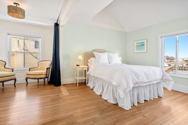 1 Shore Ave, Salem, MA 01970