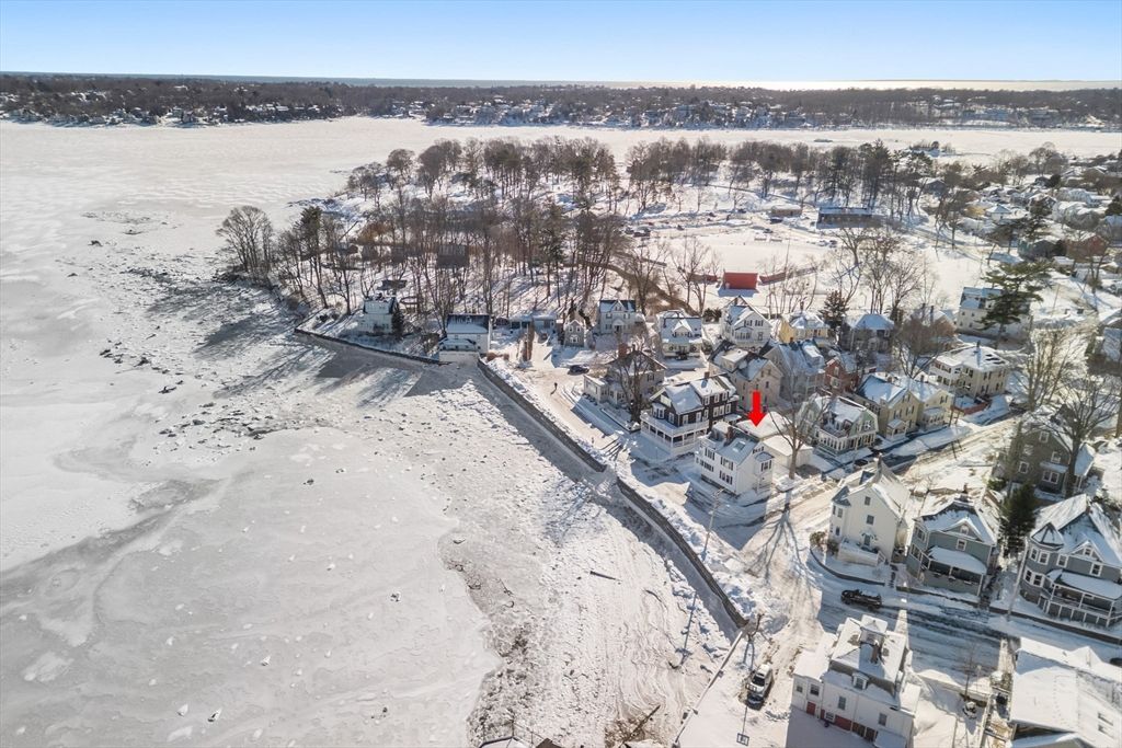 1 Shore Ave, Salem, MA 01970