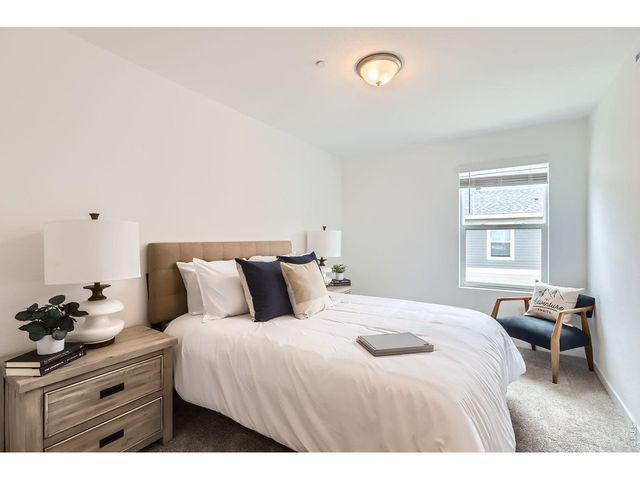 2844 Bear Springs Cir, Longmont, CO 80503