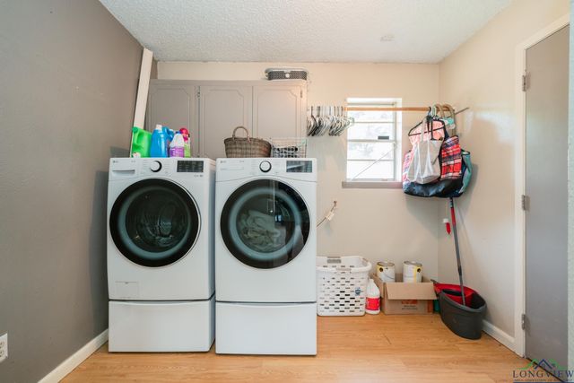 305 Dalee Dr, Hallsville, TX 75650