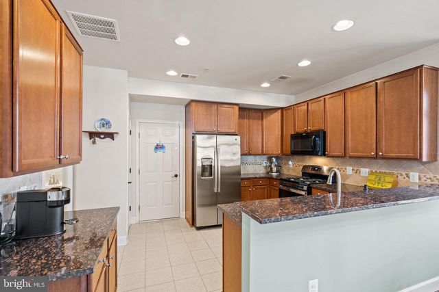 13526 WATERFORD HILLS BLVD, Germantown, MD 20874