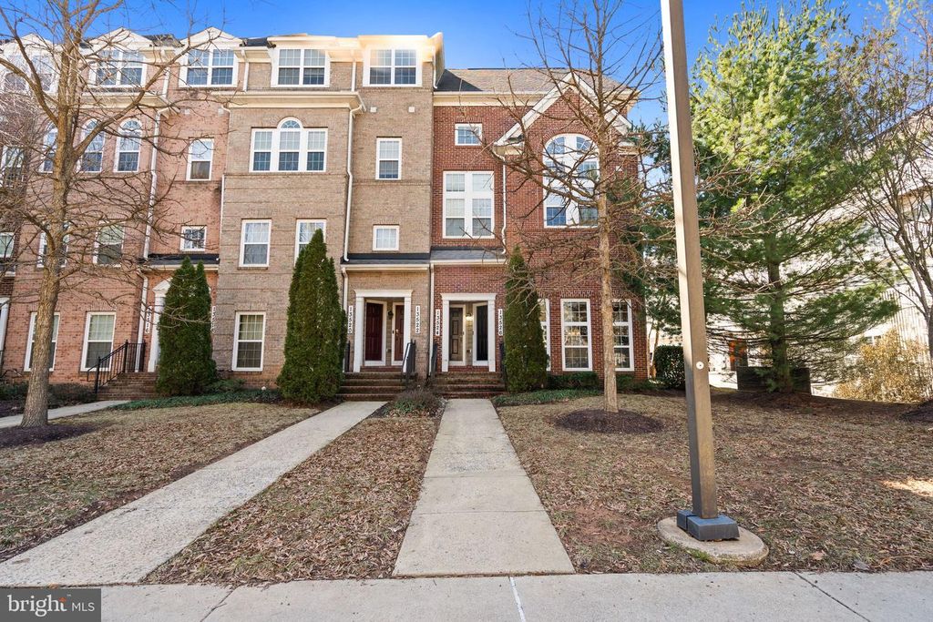 13526 WATERFORD HILLS BLVD, Germantown, MD 20874