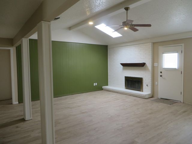 5703 38th Street, Lubbock, TX 79407
