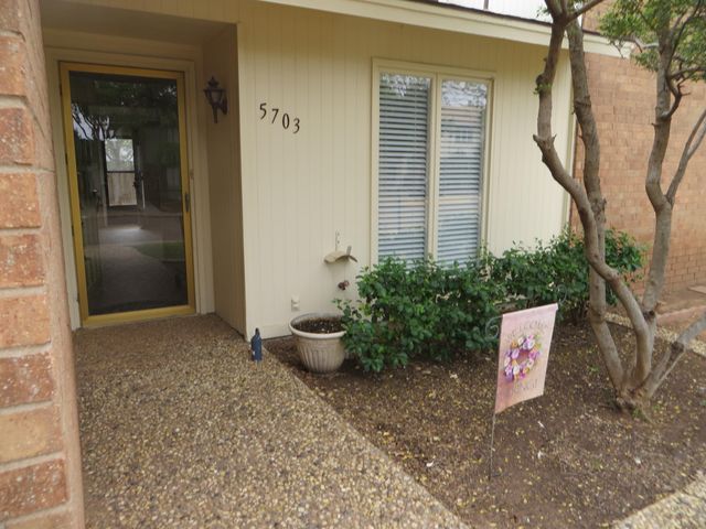 5703 38th Street, Lubbock, TX 79407