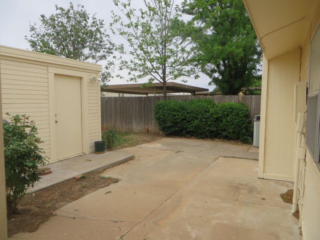 5703 38th Street, Lubbock, TX 79407