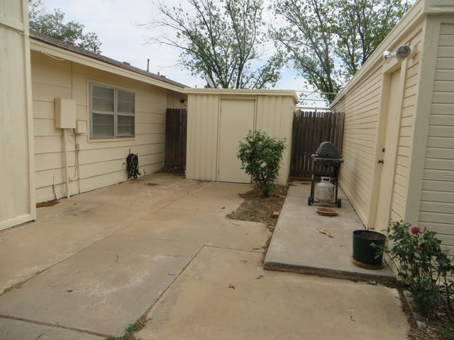 5703 38th Street, Lubbock, TX 79407