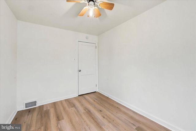 3007 NAAMANS CREEK RD, Upper Chichester, PA 19061