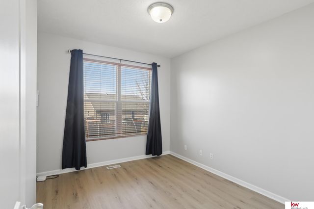 8820 N 158 Street, Bennington, NE 68007