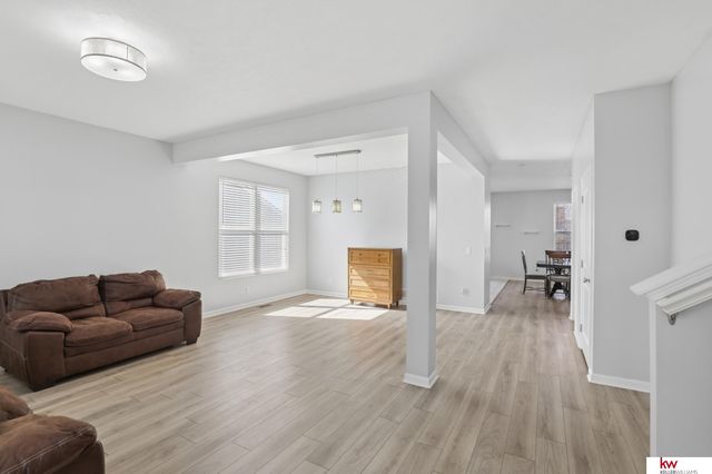 8820 N 158 Street, Bennington, NE 68007