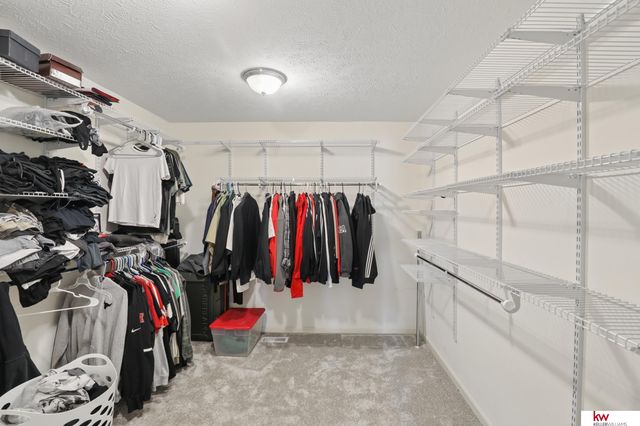 8820 N 158 Street, Bennington, NE 68007