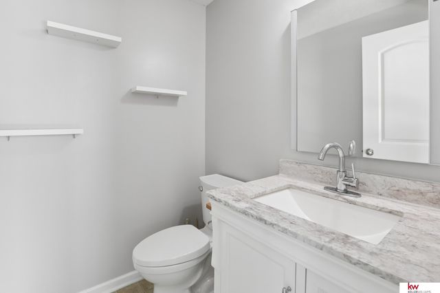 8820 N 158 Street, Bennington, NE 68007