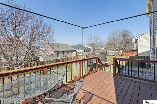 8820 N 158 Street, Bennington, NE 68007