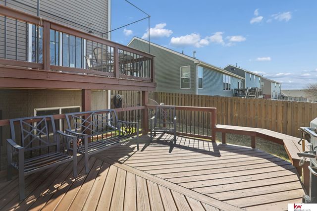 8820 N 158 Street, Bennington, NE 68007