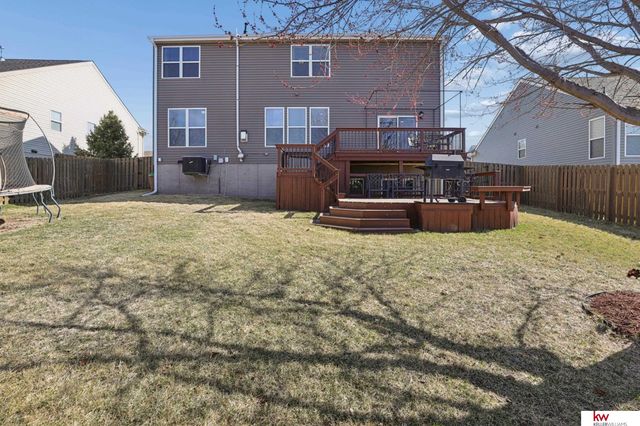 8820 N 158 Street, Bennington, NE 68007