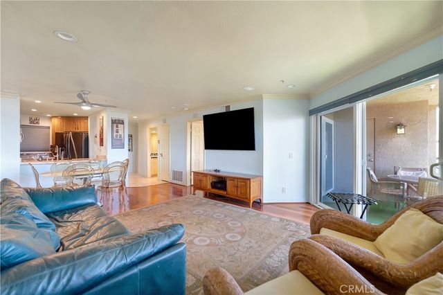 1200 Pacific Coast Highway 209, Huntington Beach, CA 92648