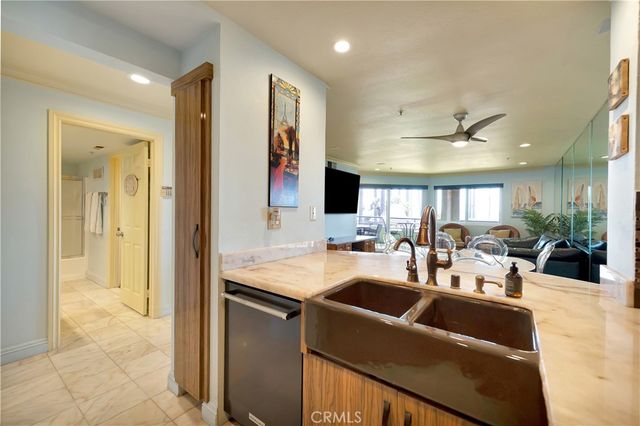 1200 Pacific Coast Highway 209, Huntington Beach, CA 92648