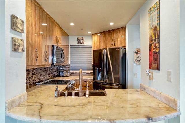 1200 Pacific Coast Highway 209, Huntington Beach, CA 92648
