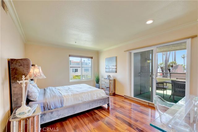 1200 Pacific Coast Highway 209, Huntington Beach, CA 92648