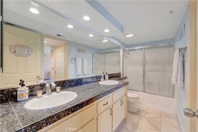 1200 Pacific Coast Highway 209, Huntington Beach, CA 92648