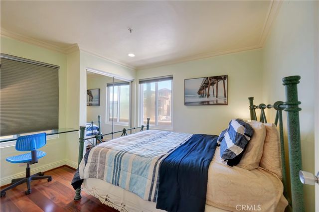 1200 Pacific Coast Highway 209, Huntington Beach, CA 92648