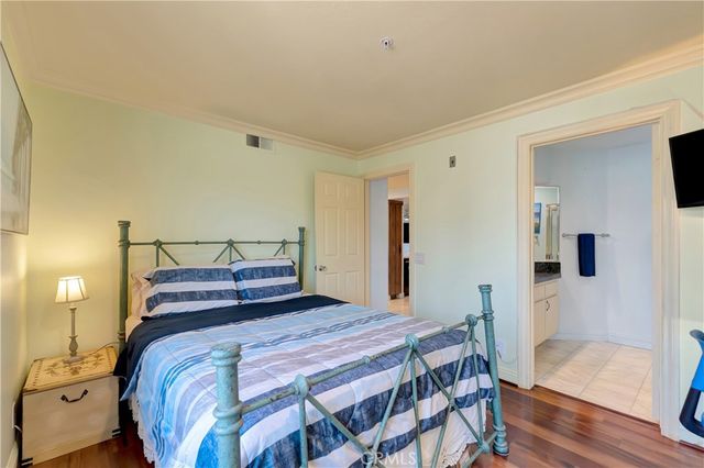 1200 Pacific Coast Highway 209, Huntington Beach, CA 92648
