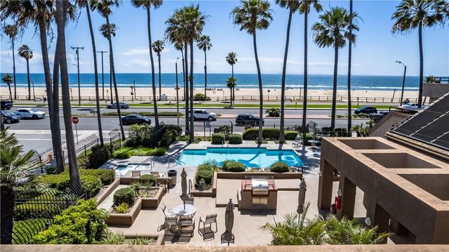 1200 Pacific Coast Highway 209, Huntington Beach, CA 92648