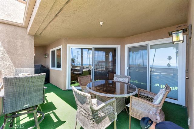 1200 Pacific Coast Highway 209, Huntington Beach, CA 92648