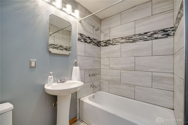 1272 Bellbrook Avenue, Xenia, OH 45385