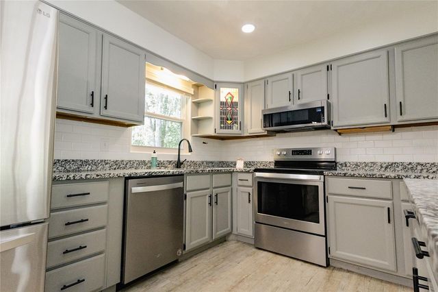 24270 SW SHOREWOOD DRIVE N, Dunnellon, FL 34431