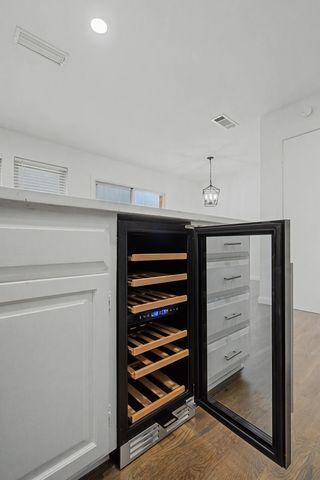 2217 Benbrook Drive, Carrollton, TX 75007