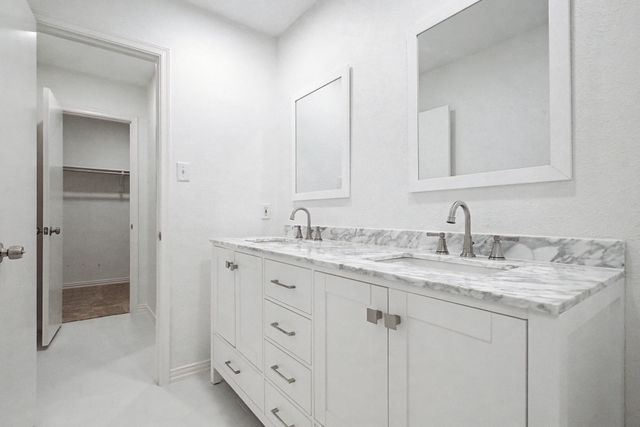 2217 Benbrook Drive, Carrollton, TX 75007