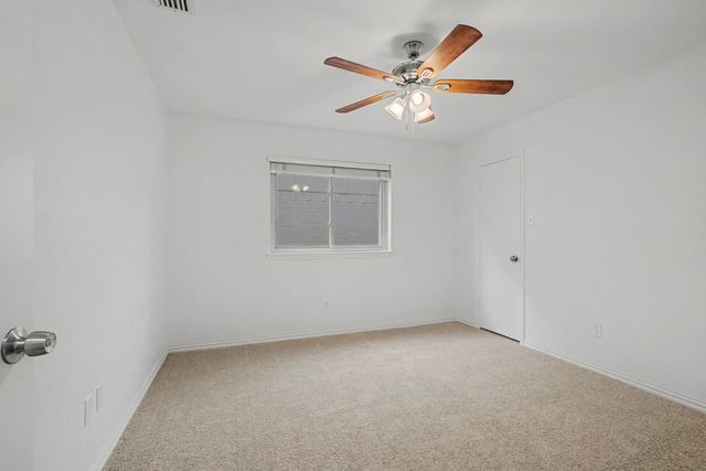 2217 Benbrook Drive, Carrollton, TX 75007