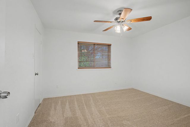 2217 Benbrook Drive, Carrollton, TX 75007