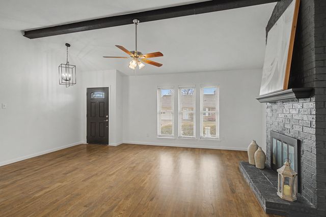 2217 Benbrook Drive, Carrollton, TX 75007