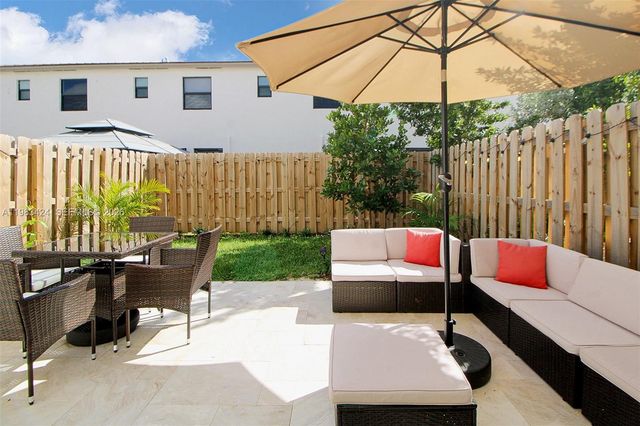 12866 SW 232nd Ln, Homestead, FL 33032