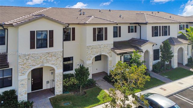 12866 SW 232nd Ln, Homestead, FL 33032