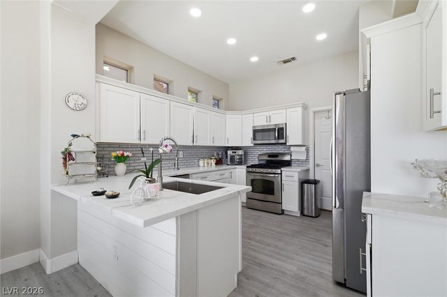 2728 Faiss Drive, Las Vegas, NV 89134