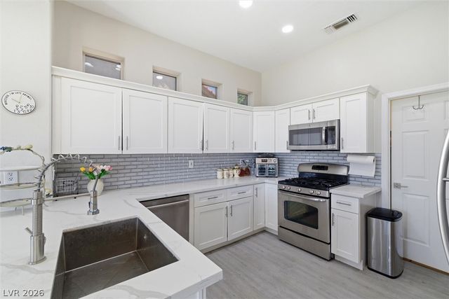 2728 Faiss Drive, Las Vegas, NV 89134