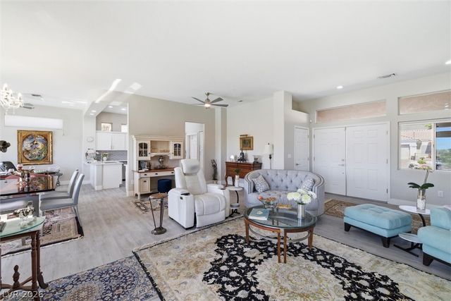 2728 Faiss Drive, Las Vegas, NV 89134