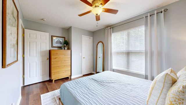 3765 Springwater Dr, Nashville, TN 37221