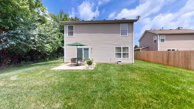 3765 Springwater Dr, Nashville, TN 37221