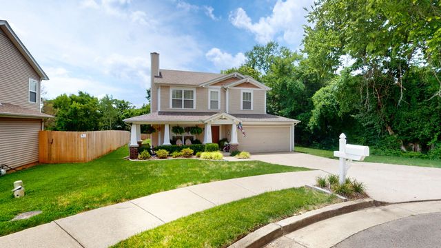 3765 Springwater Dr, Nashville, TN 37221