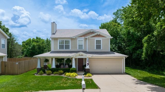 3765 Springwater Dr, Nashville, TN 37221