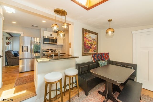 1 Shawnee Trl, Sparta Twp., NJ 07871