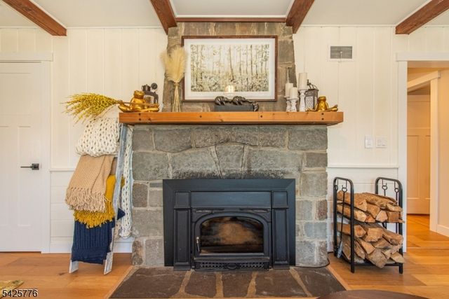 1 Shawnee Trl, Sparta Twp., NJ 07871