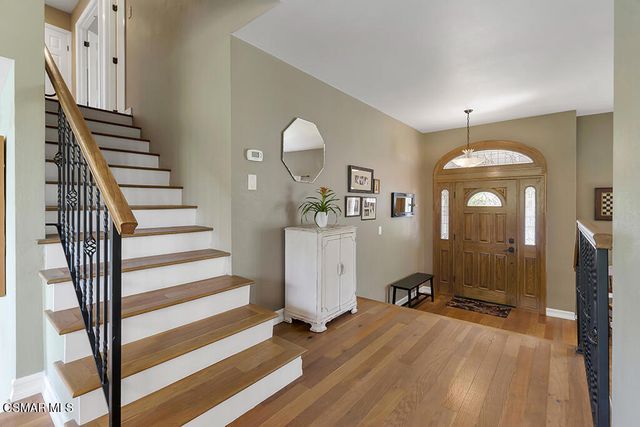 199 W Sidlee Street, Thousand Oaks, CA 91360