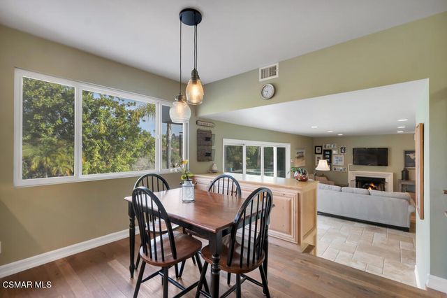 199 W Sidlee Street, Thousand Oaks, CA 91360