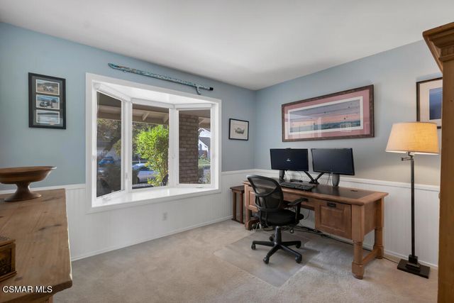 199 W Sidlee Street, Thousand Oaks, CA 91360