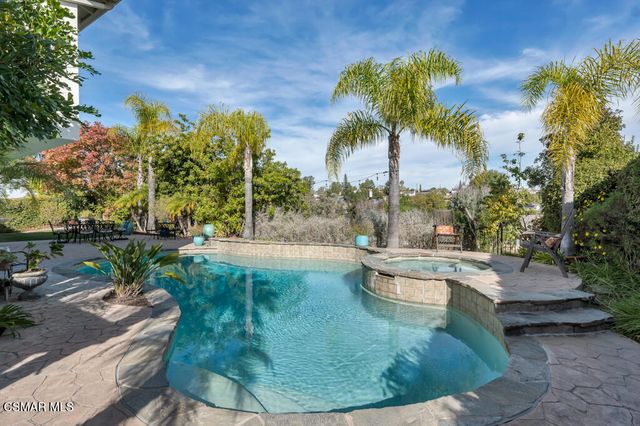 199 W Sidlee Street, Thousand Oaks, CA 91360
