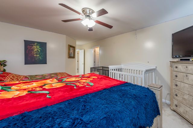 6764 E Monticello Court 13, Gurnee, IL 60031